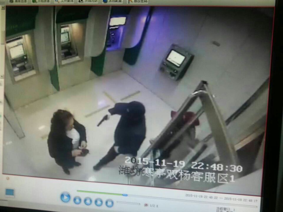 1449209657730163.jpg 搶劫.jpg